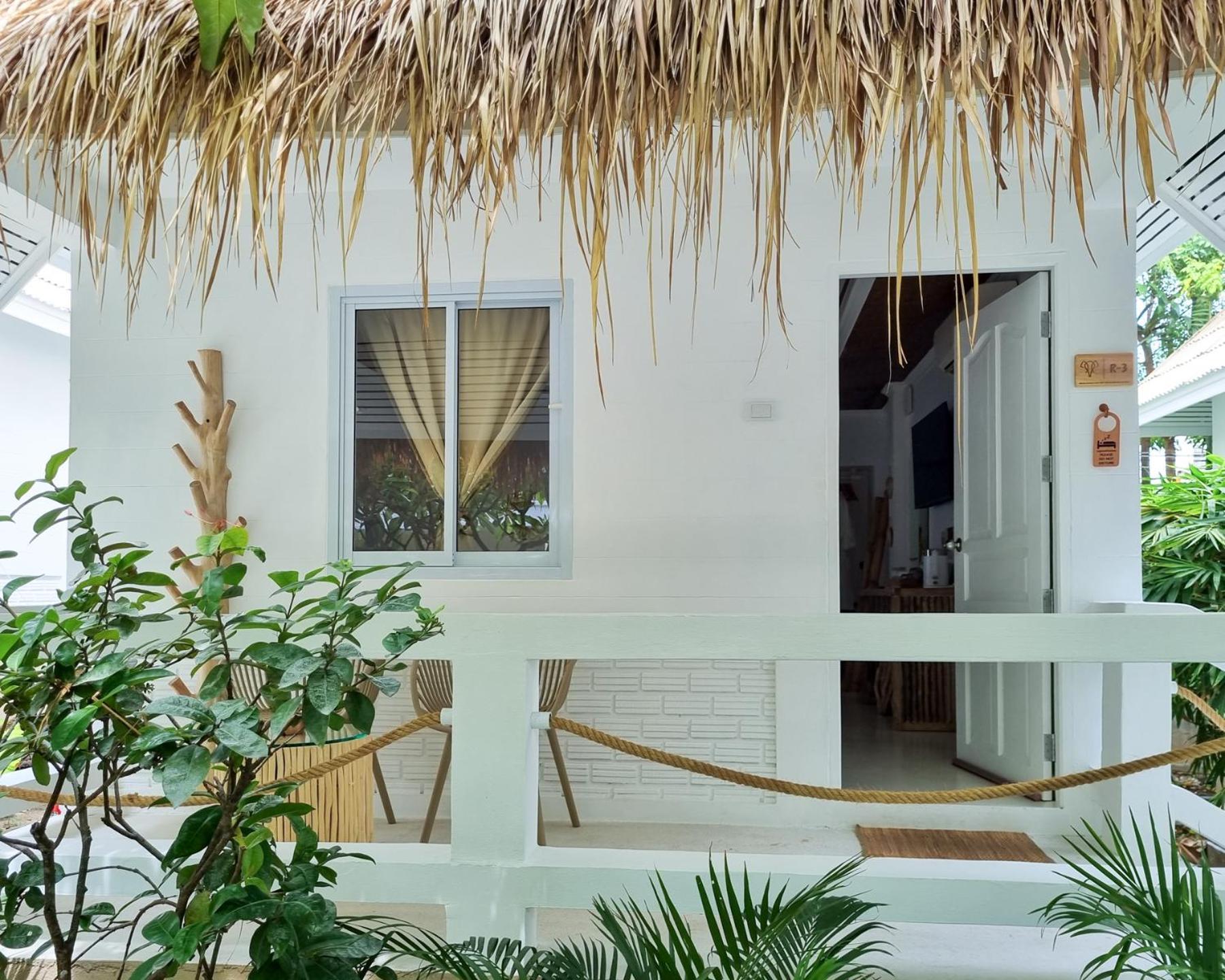 Elephant Beach Club & Resort Samui Chaweng  Bagian luar foto
